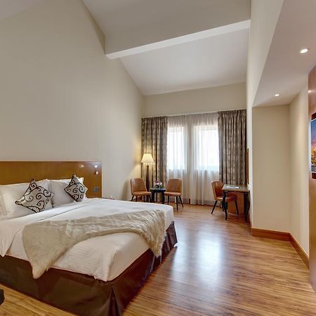 J5 Villas Holiday Homes Barsha Gardens 두바이 외부 사진