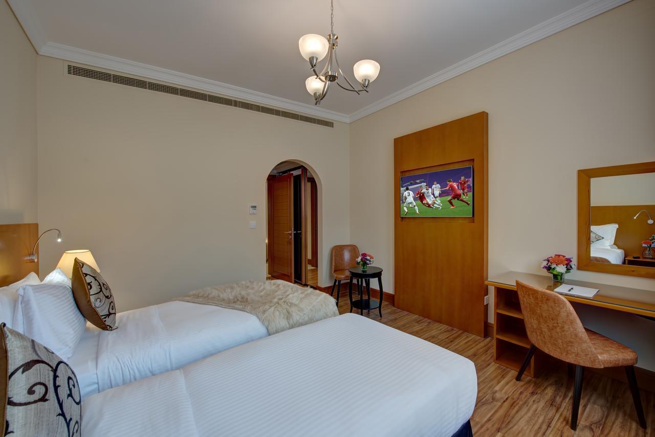 J5 Villas Holiday Homes Barsha Gardens 두바이 외부 사진