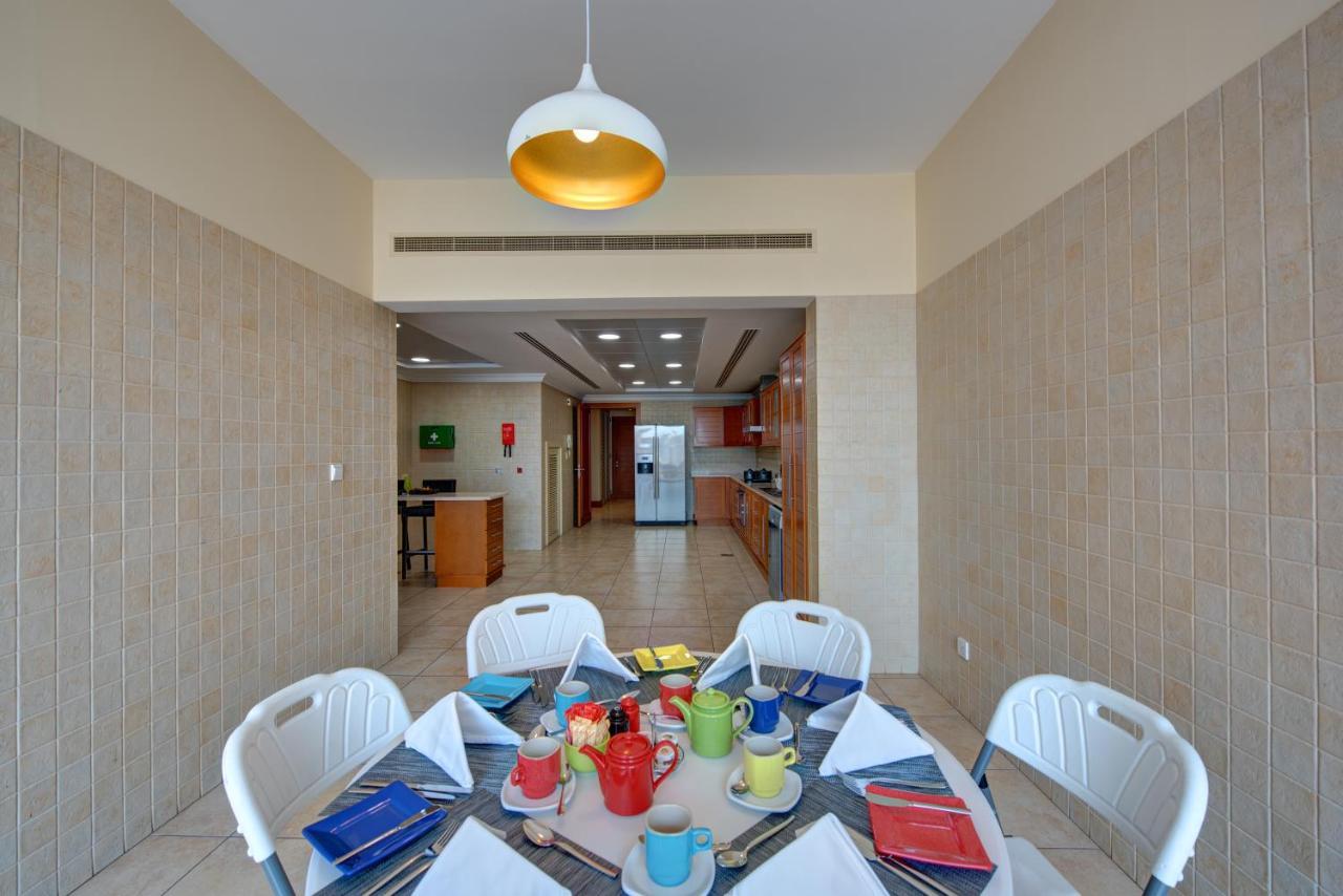J5 Villas Holiday Homes Barsha Gardens 두바이 외부 사진